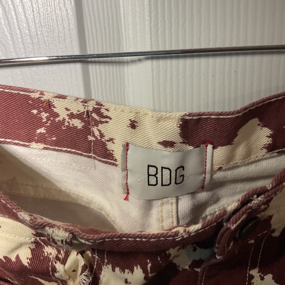 BDG Cow Print High Rise and Wide Leg Pants Size 26 - Picture 8 of 11